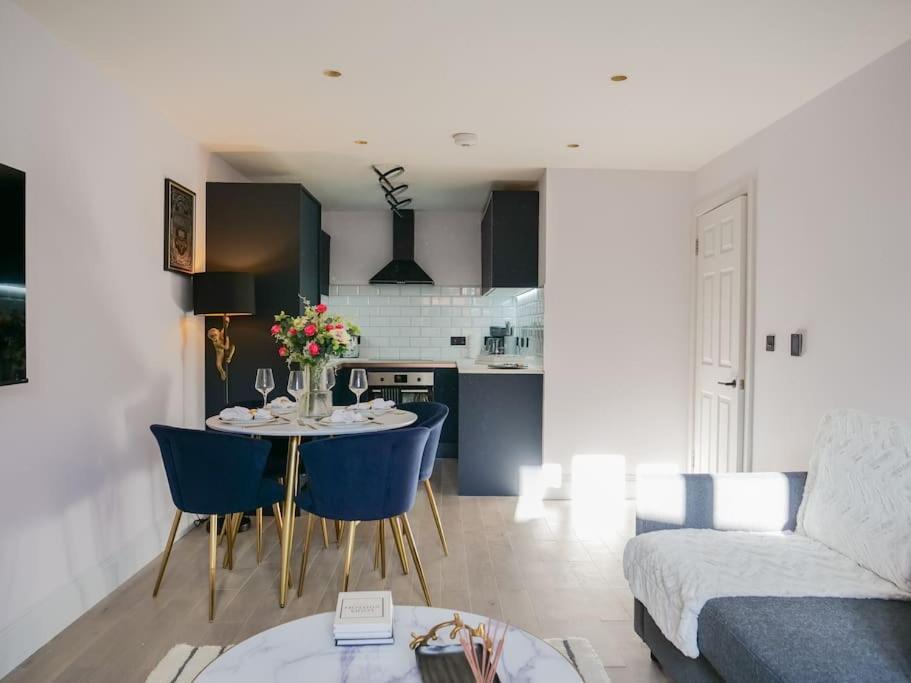 Stylish Retreat For Your Short Getaway Londres Exterior foto